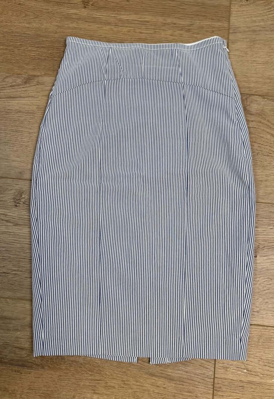 7th Avenue Design Studio New York & Company Blue and White Vertical Striped Lace